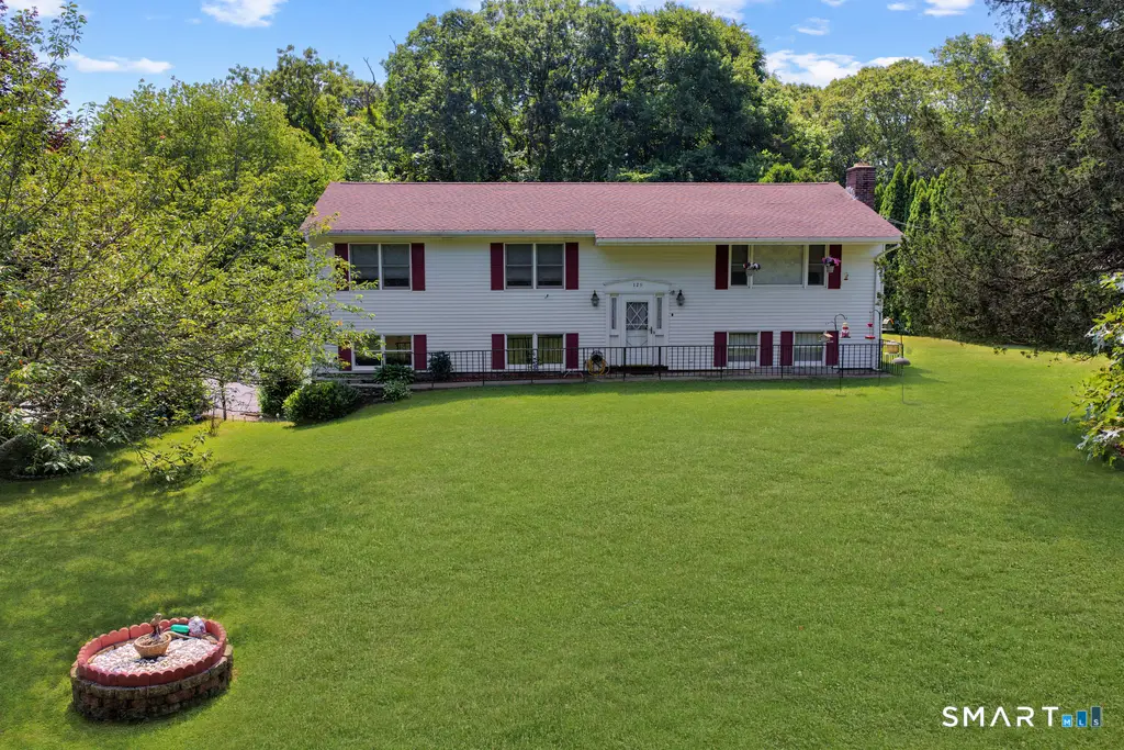 129 Elm Ridge Road, Pawcatuck, CT 06379 - #1