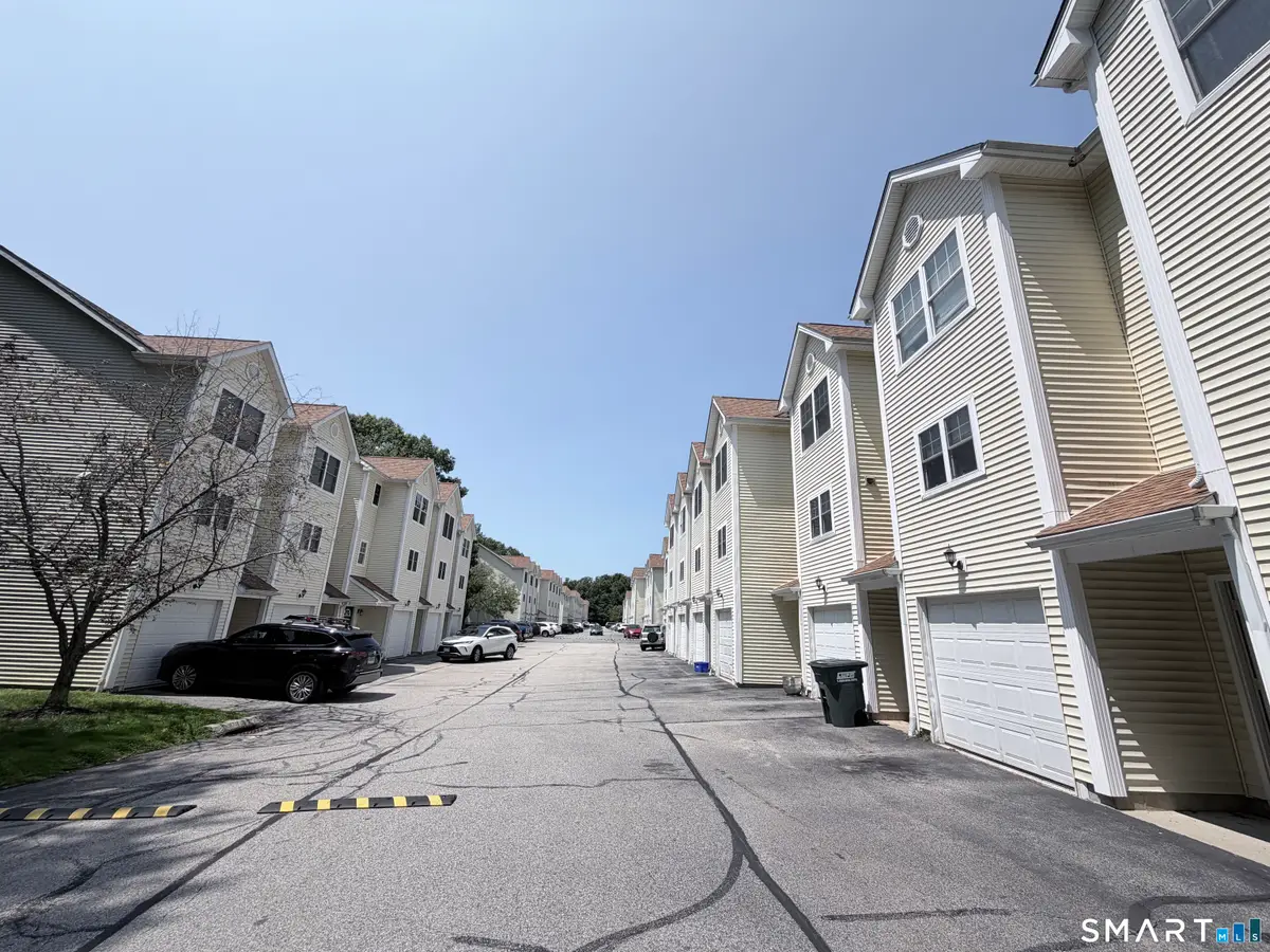 527 West Thames Street #1, Norwich, CT 06360 - #1