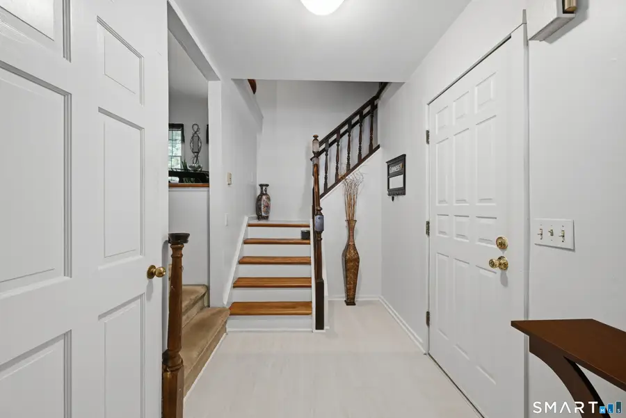 42 Linda Lane, New Fairfield, CT 06812 - #2