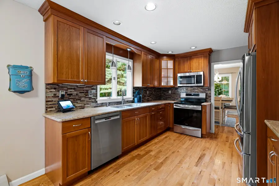 54 Heatherwood Drive, Colchester, CT 06415 - #3