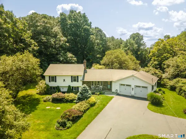 39 Fox Road, Putnam, CT 06260
