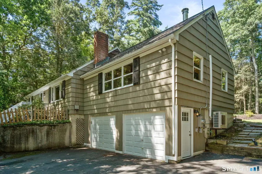22 Willard Street, Simsbury, CT 06070 - #3
