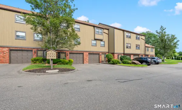 65 Mattabasset Drive #65, Meriden, CT 06450