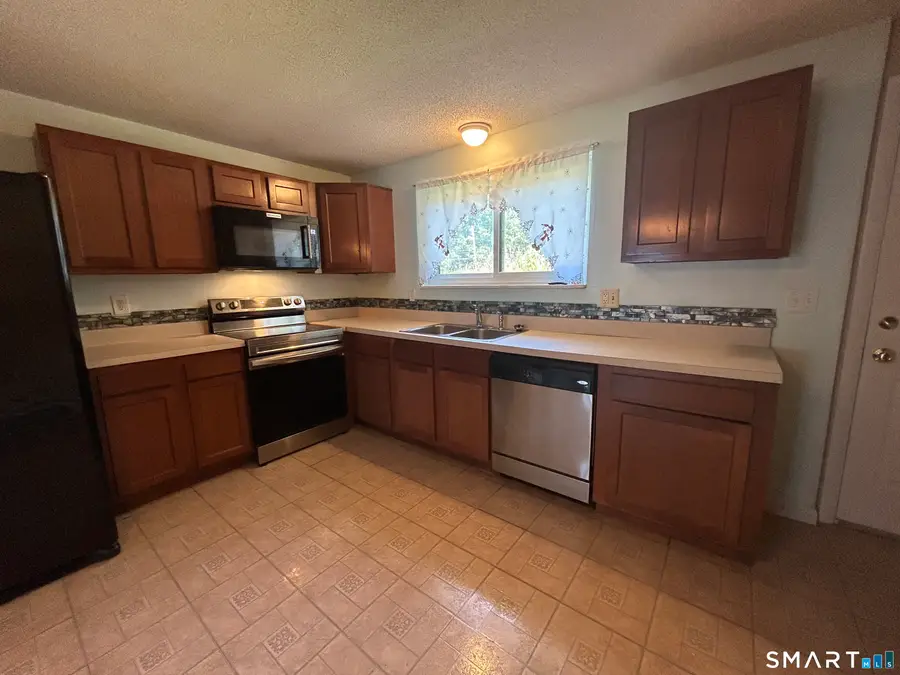 461 Spring Street #2G, Naugatuck, CT 06770 - #2