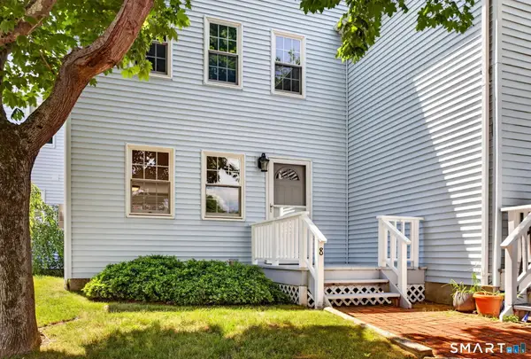 10 Masons Island Road #8, Stonington, CT 06355