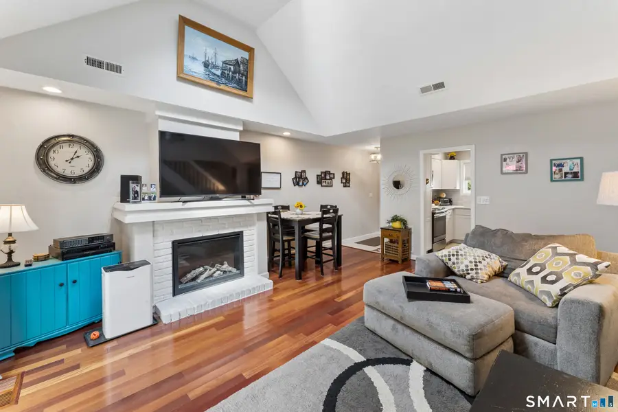 22 Woodbury Place #22, Woodbury, CT 06798 - #3