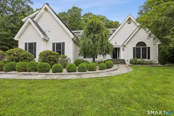 2 Drummers Lane, New Fairfield, CT 06812
