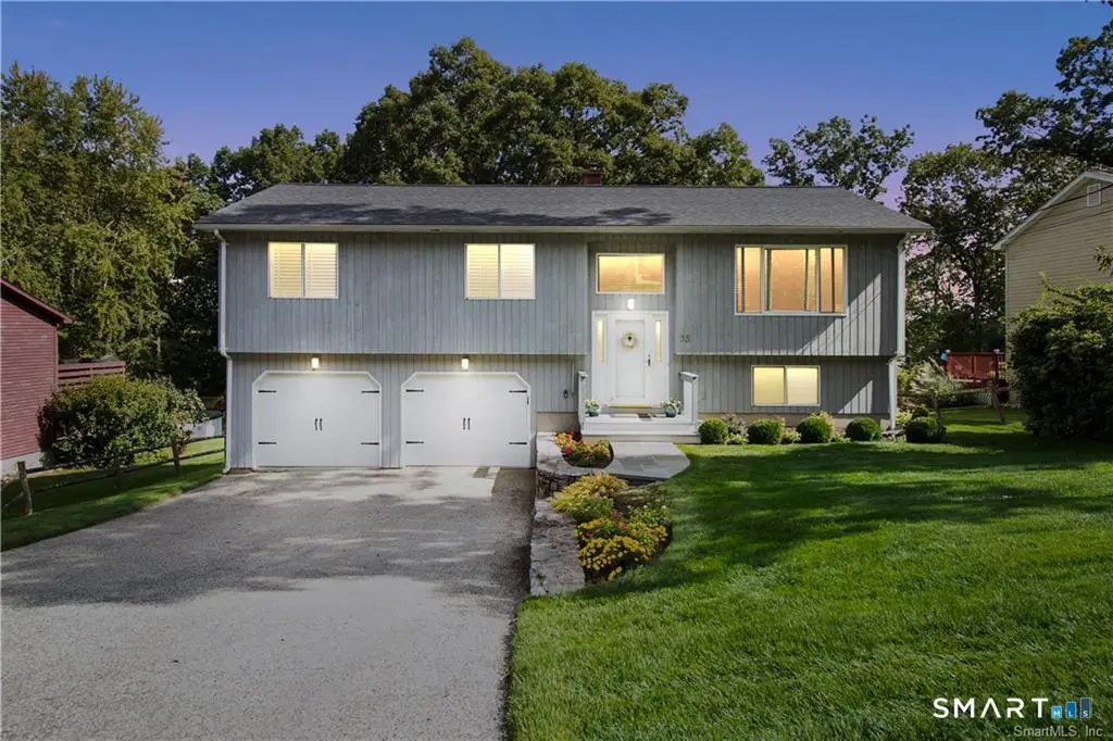 35 Bruce Drive, Shelton, CT 06484 - #1