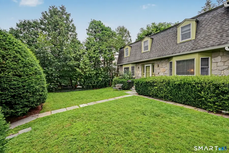 48 Green Avenue, New Canaan, CT 06840 - #3