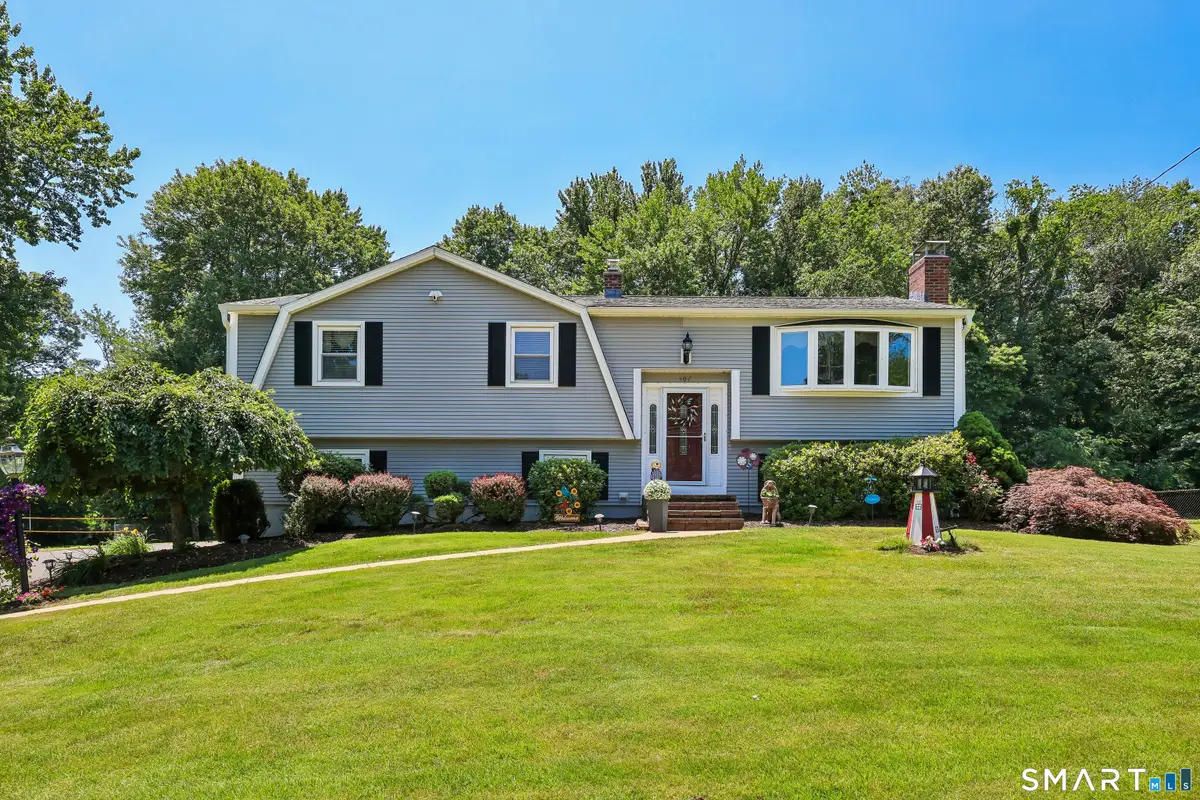 407 Curtiss Street, Southington, CT 06489 - #1