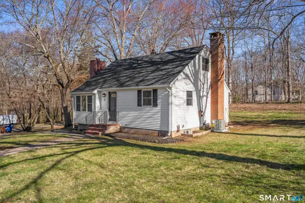 2 Burr Hill Terrace, North Branford, CT 06471