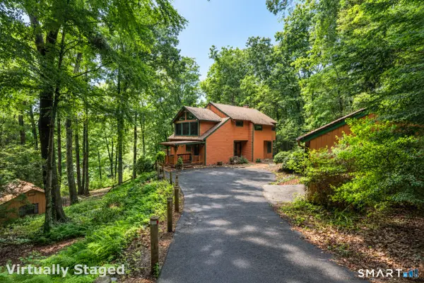 229 New Road, Avon, CT 06001
