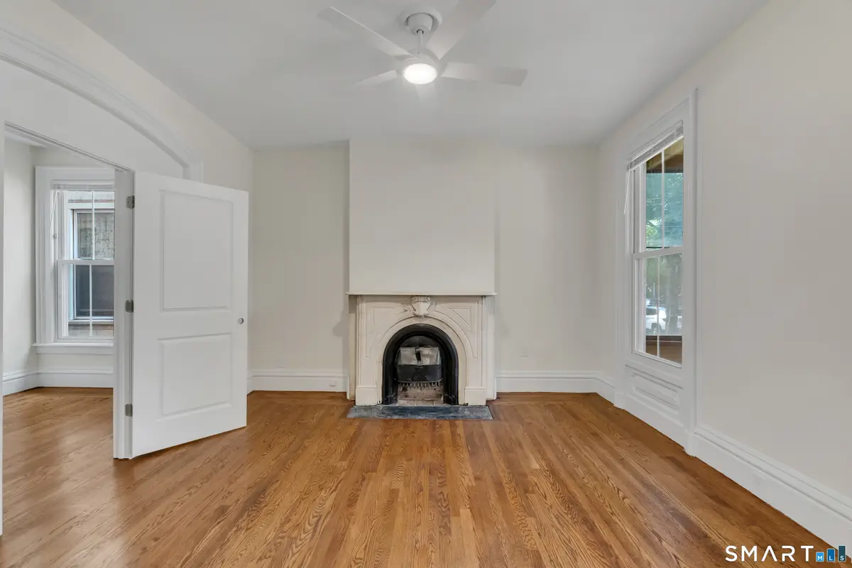 7 University Place, New Haven, CT 06511 - #1