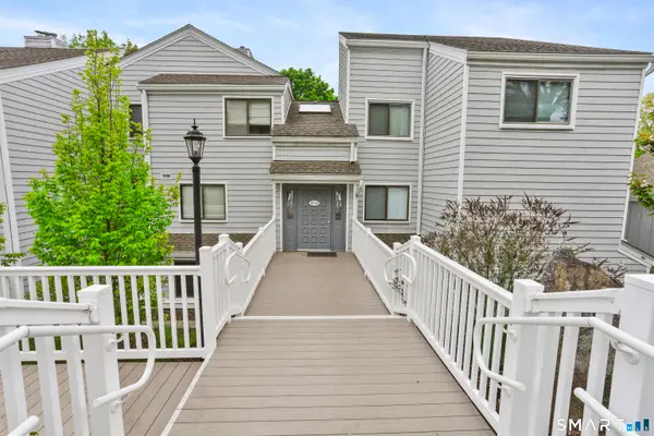 22 Rowayton Woods Drive #22, Norwalk, CT 06854