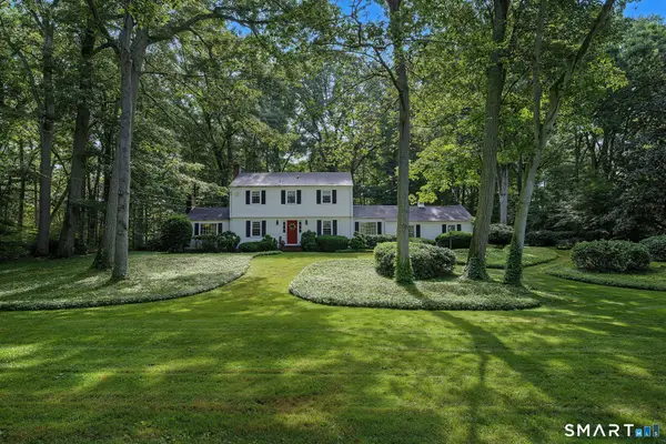 7 Milestone Lane, Madison, CT 06443