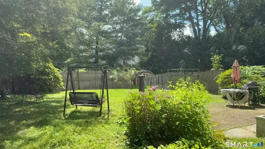 19 Down River Road, New Canaan, CT 06840 - #3