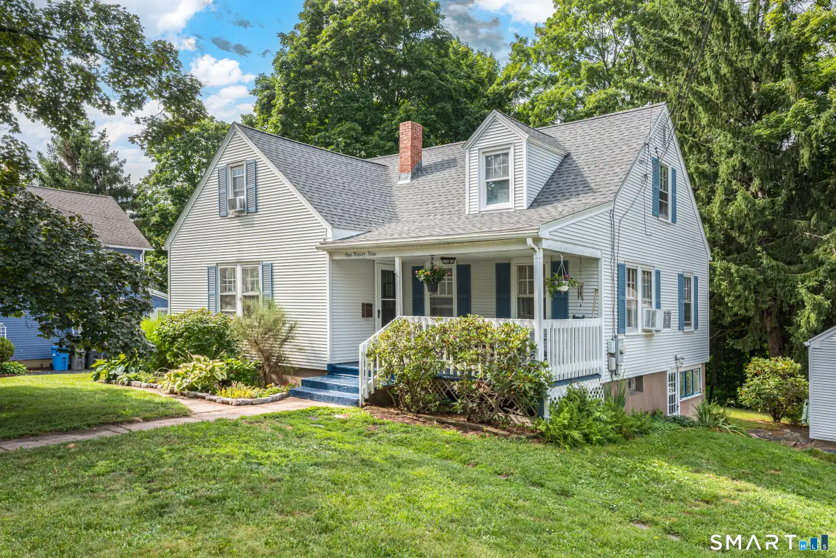 199 Woodbridge Street, Manchester, CT 06042 - #1
