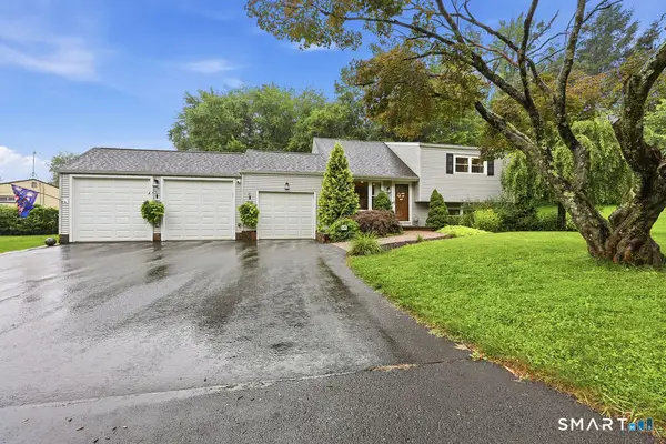 45 Annette Place, Middletown, CT 06457