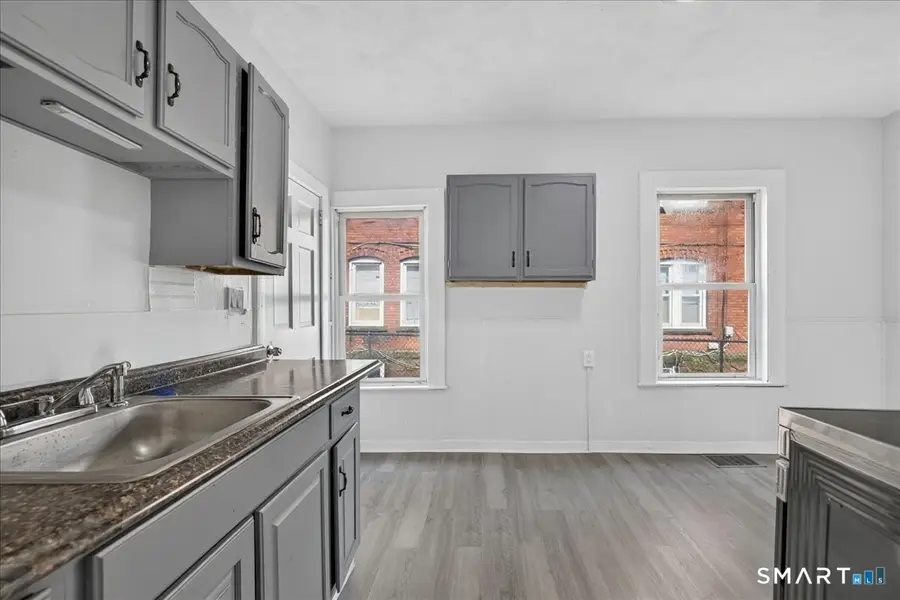 56 Bond Street, Hartford, CT 06114 - #3