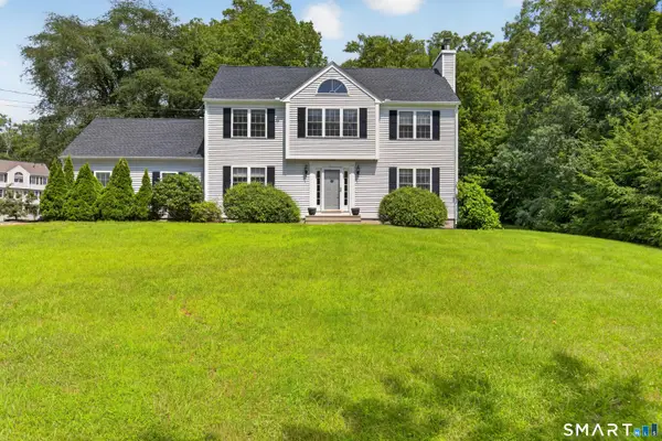 2 Oleander Drive, Clinton, CT 06413