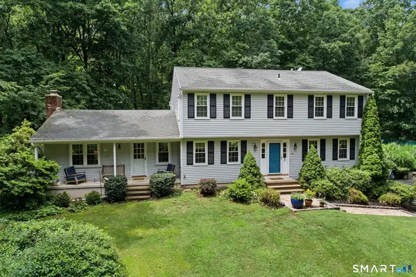 98 Pond View Circle, Guilford, CT 06437