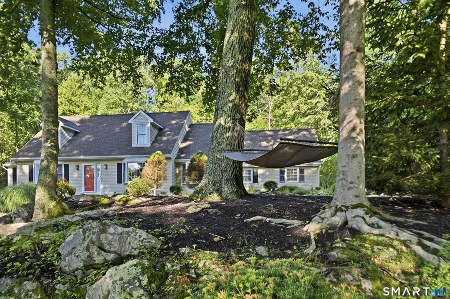 2 Banquo Brae Road, Brookfield, CT 06804 - #3