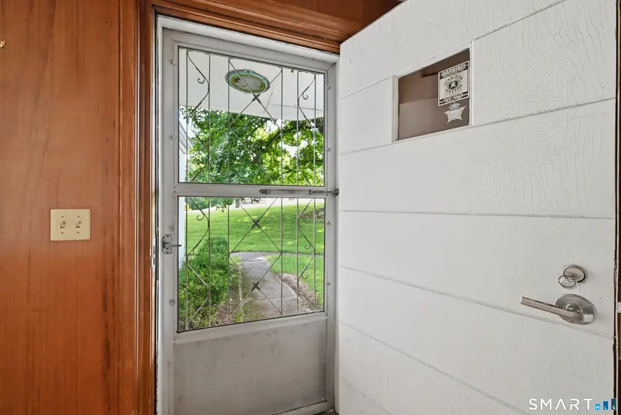 6 Taylor Road, Bethel, CT 06801 - #3