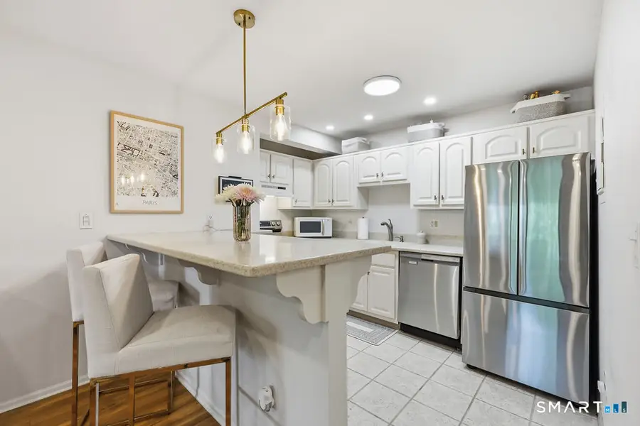 1 Valley Road #105, Stamford, CT 06902 - #3