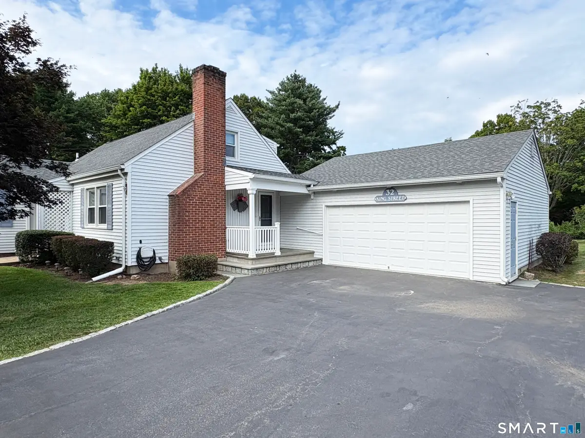 32 King Street, Old Saybrook, CT 06475 - #1