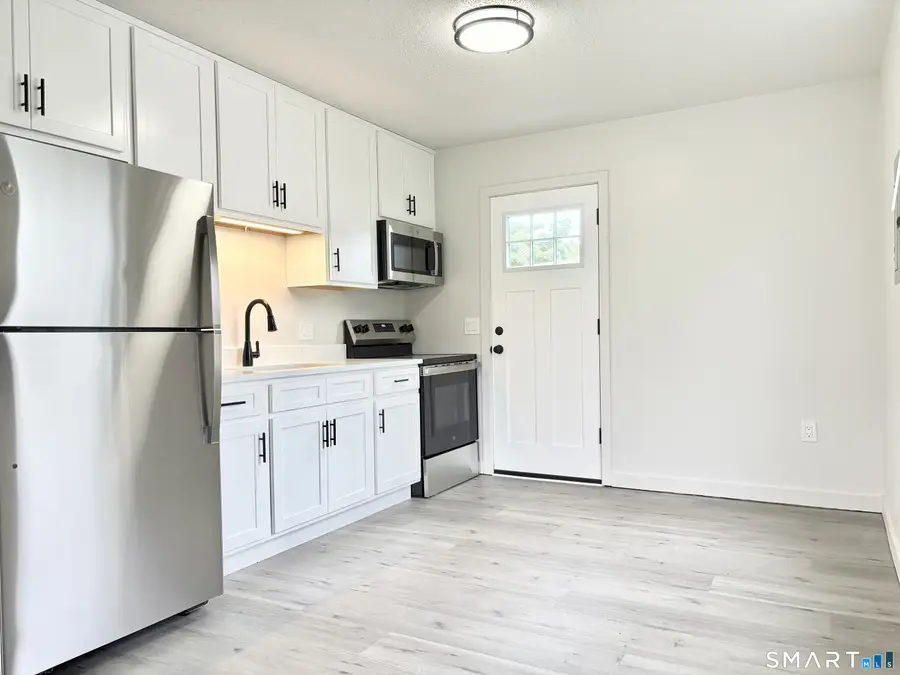 27 Joliet Court, Groton, CT 06340 - #3