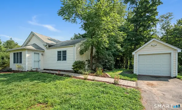 2044 Manchester Road, Glastonbury, CT 06033