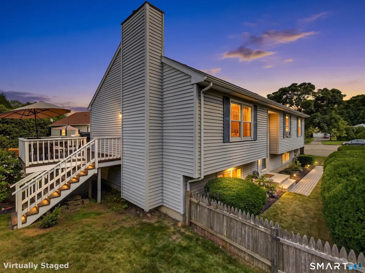 25 Penny Lane, New London, CT 06320 - #1