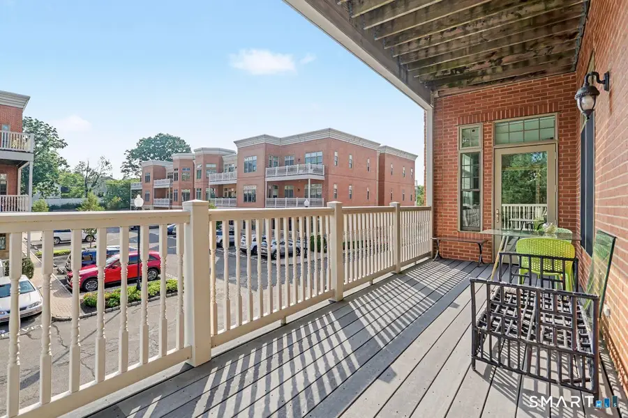 100 Stone Ridge Way #2G, Fairfield, CT 06824 - #3