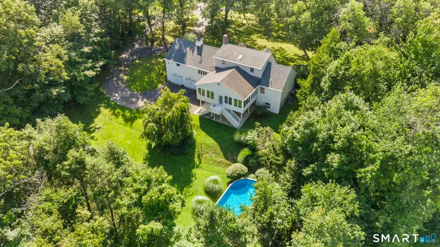 16 Burma Road, Woodbridge, CT 06525 - #2