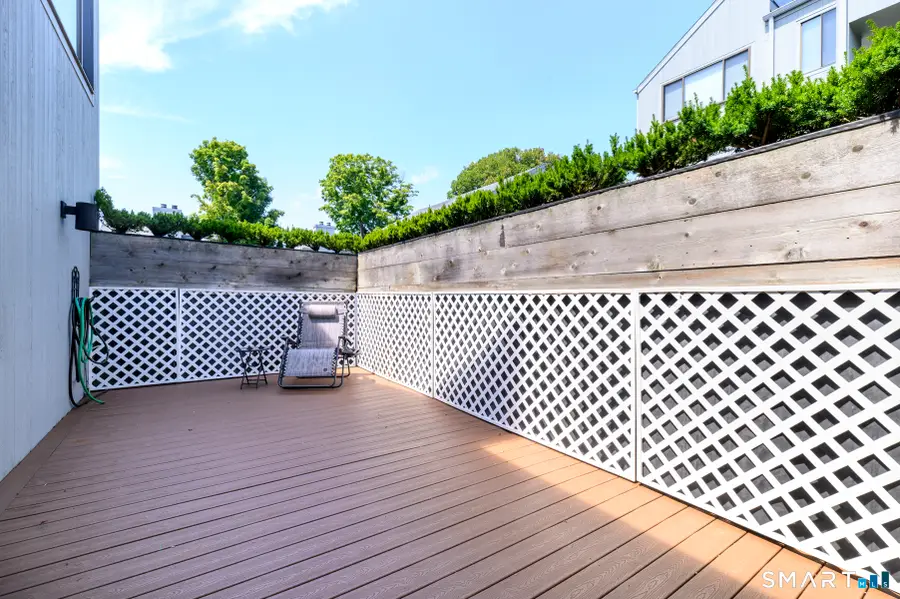 1 Winterberry Lane #1, Ridgefield, CT 06877 - #3