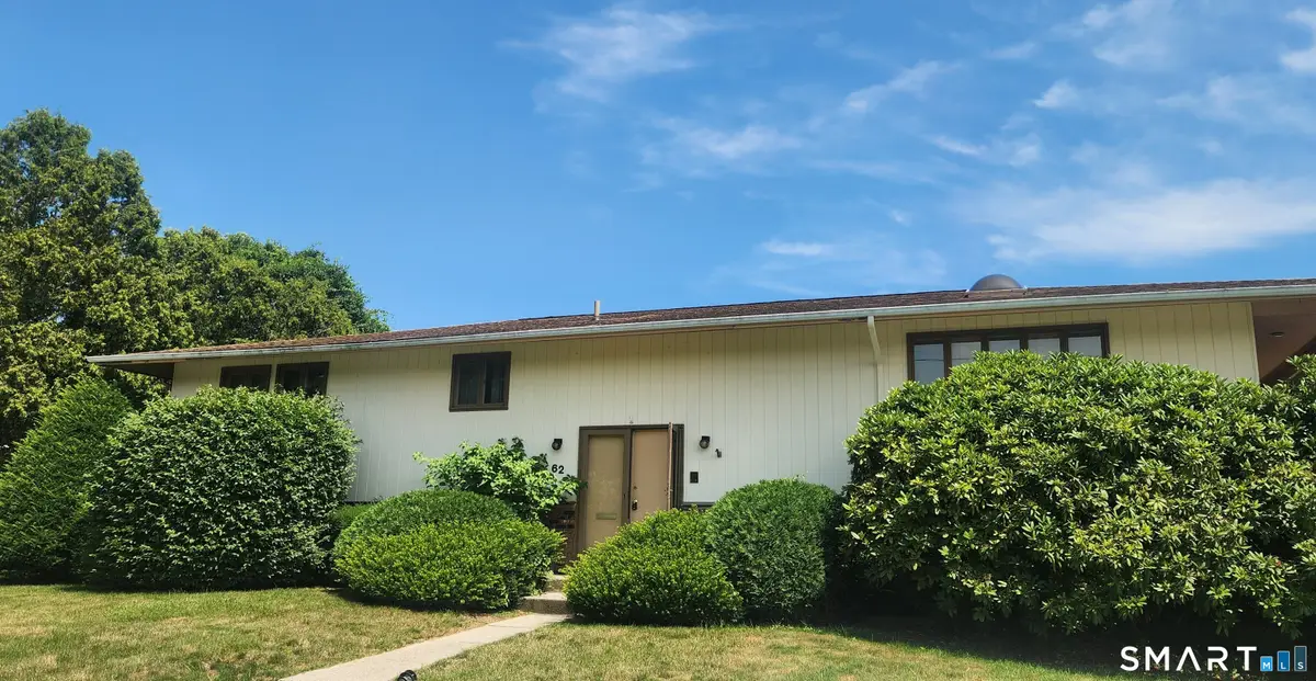 62 Admiral Drive, New London, CT 06320 - #1