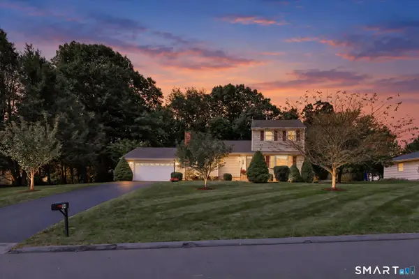 94 Ascolese Road, Trumbull, CT 06611