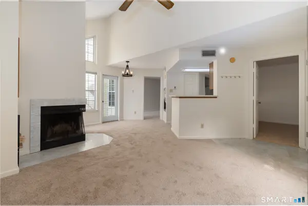 316 Carriage Crossing Lane #316, Middletown, CT 06457