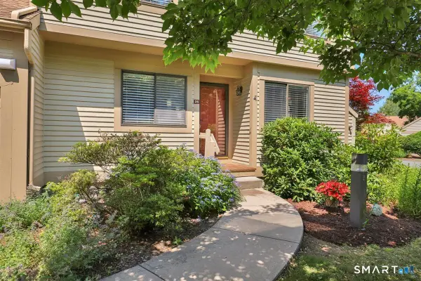 26 Ashford Drive #26, Avon, CT 06001