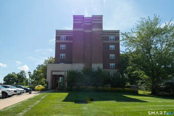 49 Rose Street #307, Branford, CT 06405