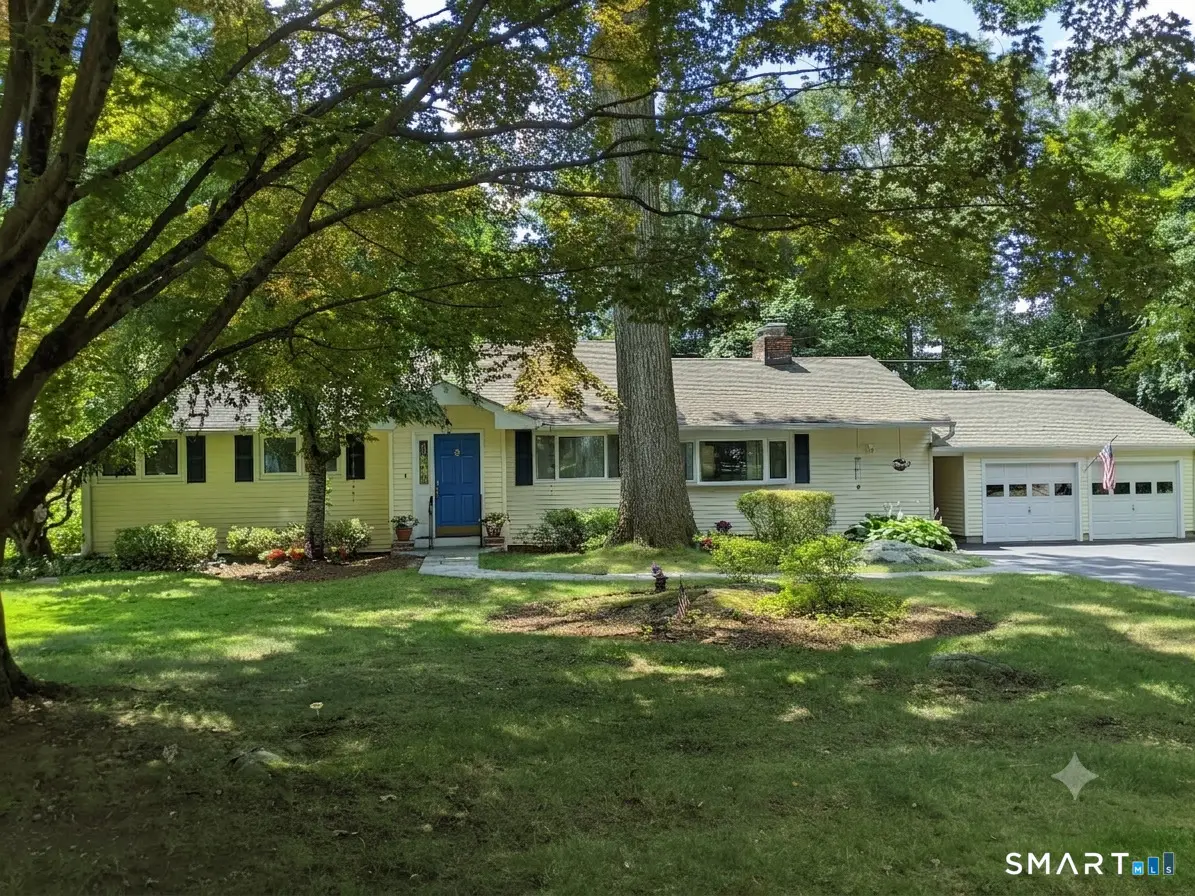 27 Archer Lane, Stamford, CT 06905 - #1