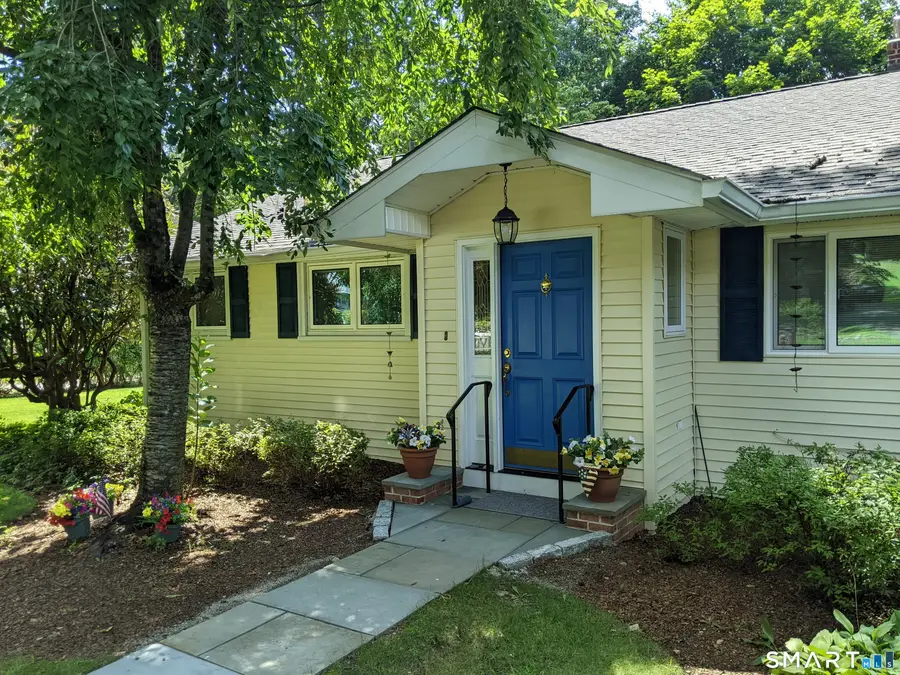 27 Archer Lane, Stamford, CT 06905 - #2