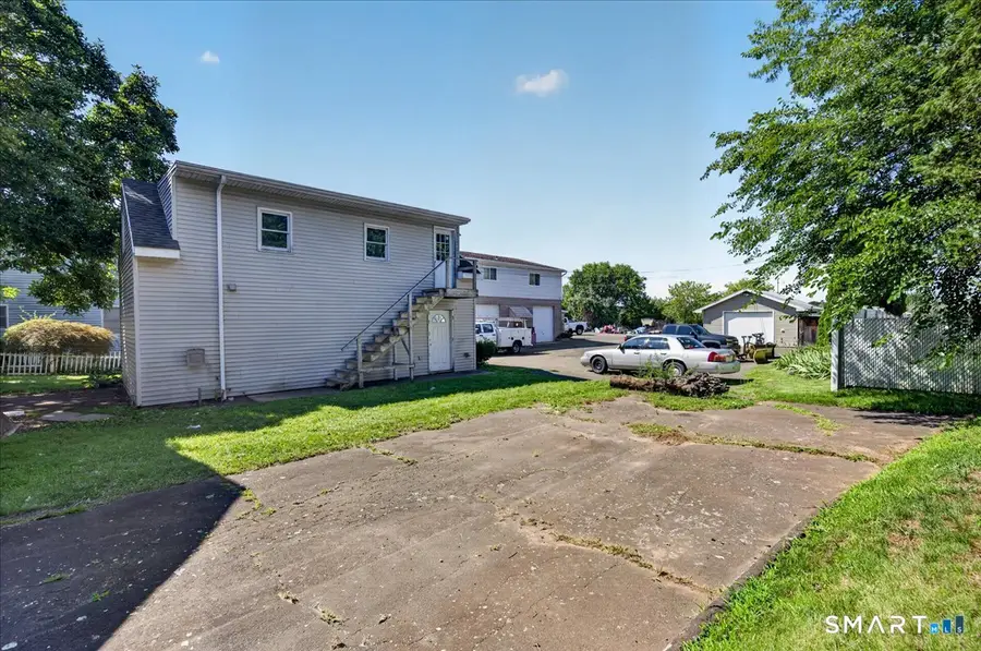 21 Edgemere Road, East Haven, CT 06512 - #3