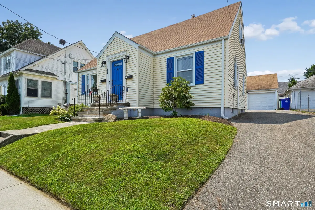 185 Oakland Street, Stratford, CT 06615 - #1
