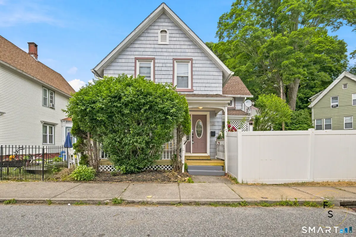 182 Broad Street, Norwich, CT 06360 - #1