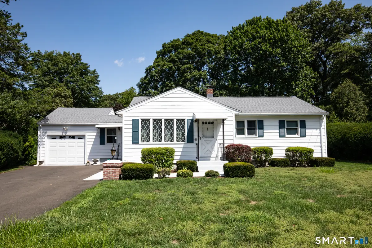 15 Goodwill Road, North Haven, CT 06473 - #1