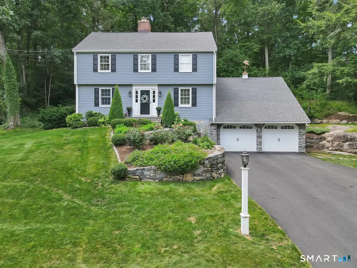 32 Stonepost Road, Glastonbury, CT 06033 - #1