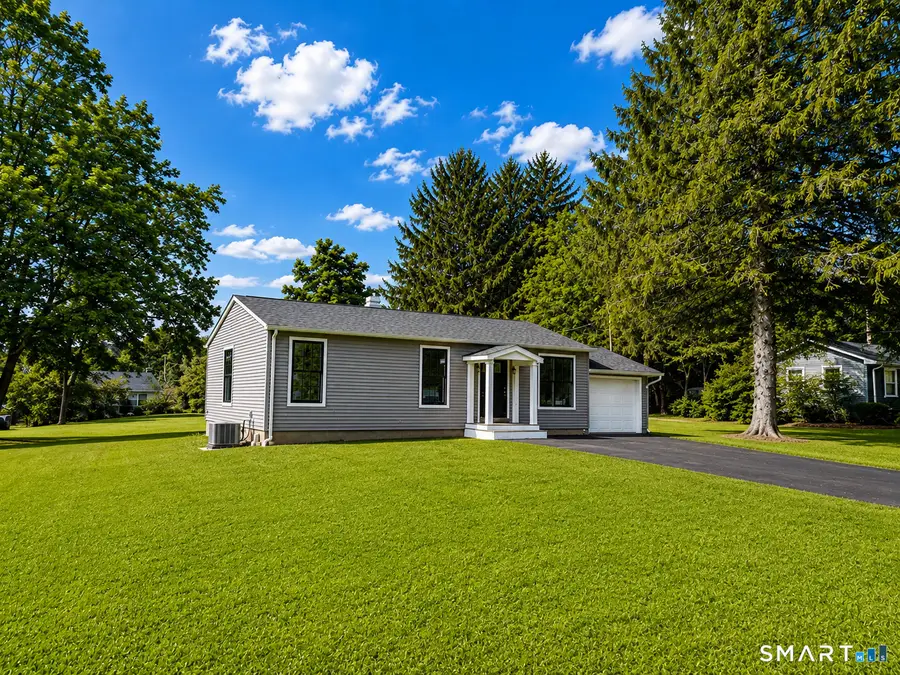 5 Barnum Road, New Fairfield, CT 06812 - #2
