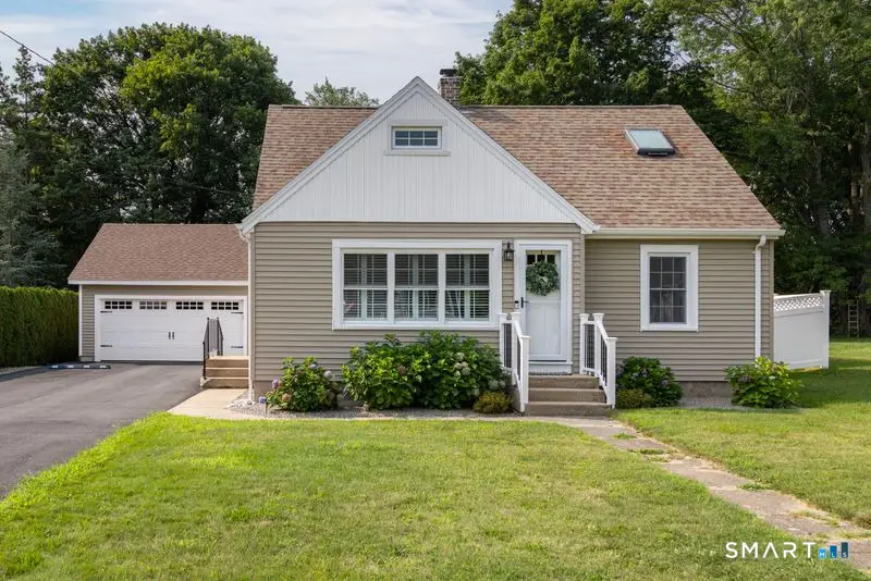 34 West Arch Street, Pawcatuck, CT 06379 - #2