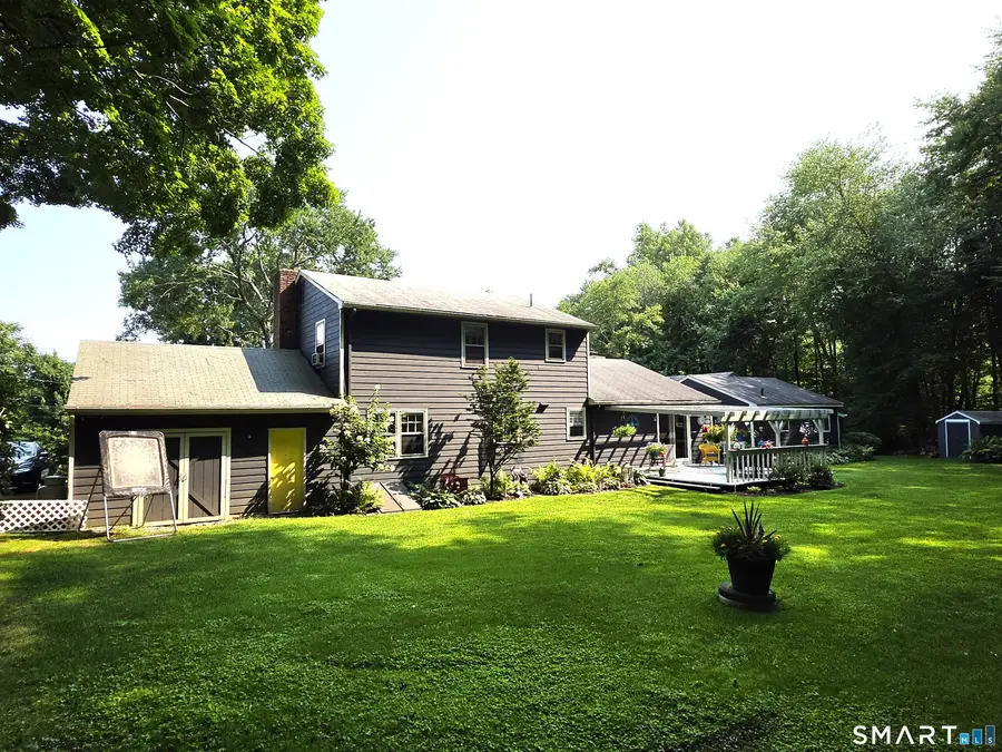 14 Jo Mar Drive, Newtown, CT 06482 - #3